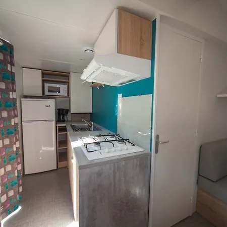 Camping Wellness Sport - La Dune Bleue *