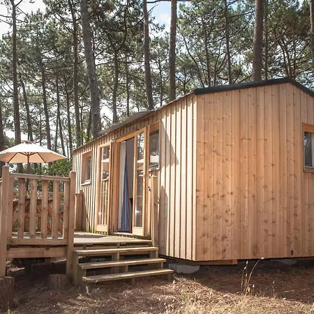 Camping De La Dune Bleue *